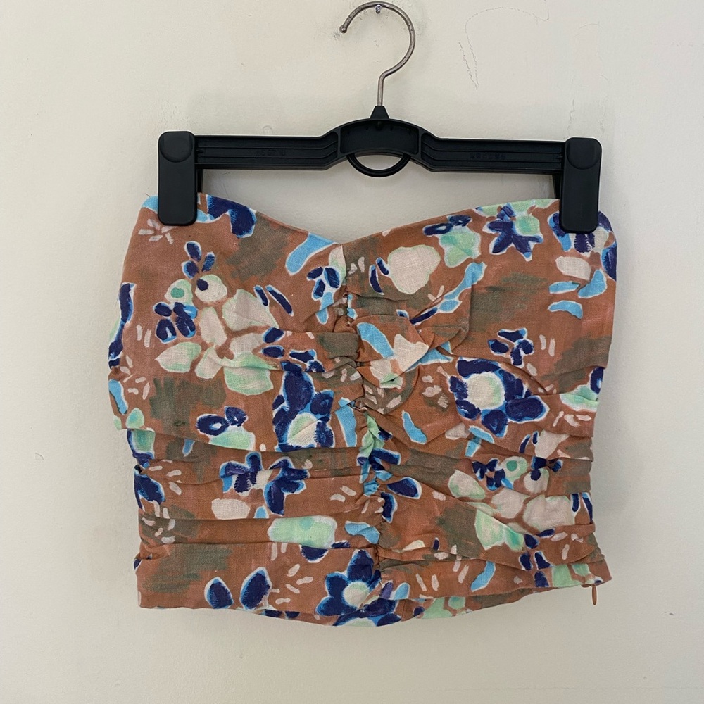 BUY 1 • GET 1 FREE - Wilfred “fatale” strapless 100% linen ruched top - Picture 4 of 5